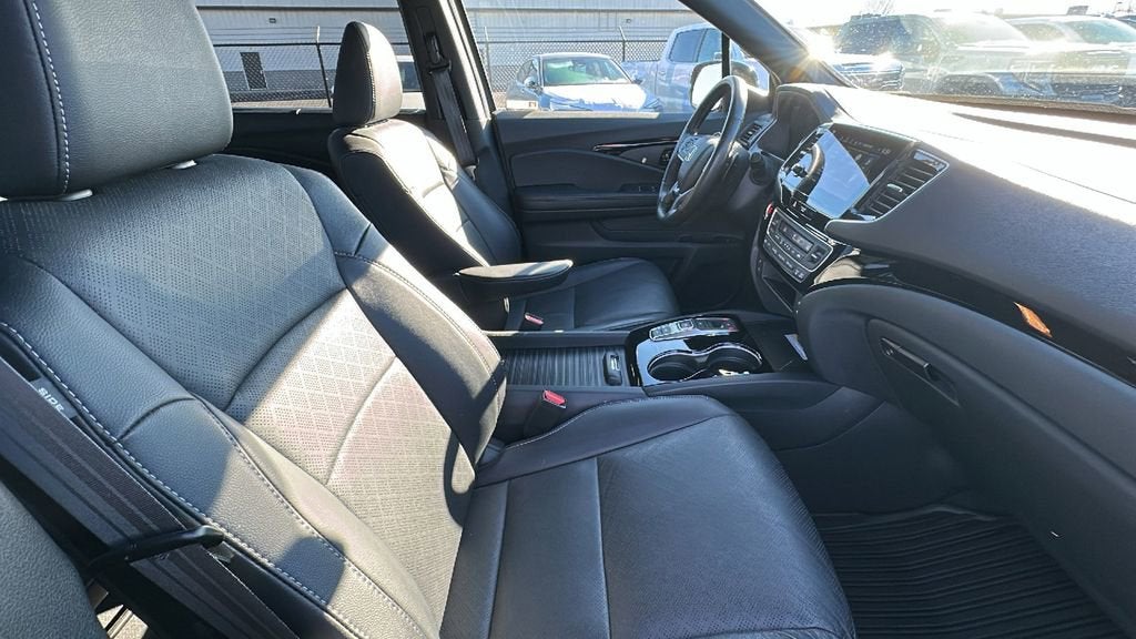 2022 Honda Passport Elite