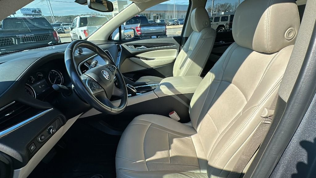 2020 Buick Enclave Essence