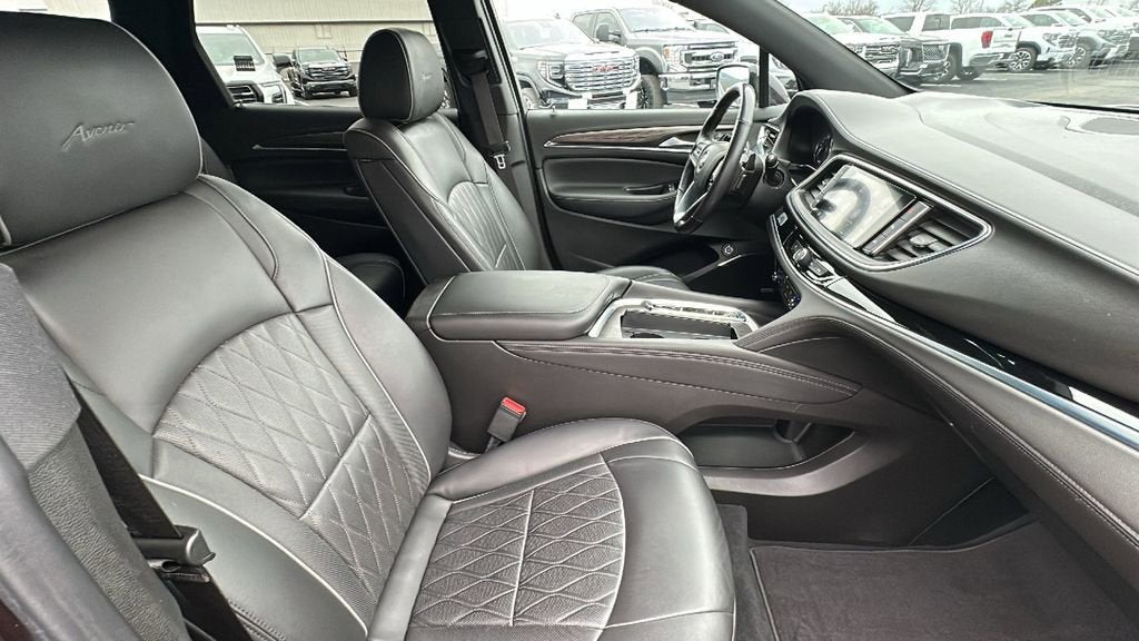 2022 Buick Enclave Avenir