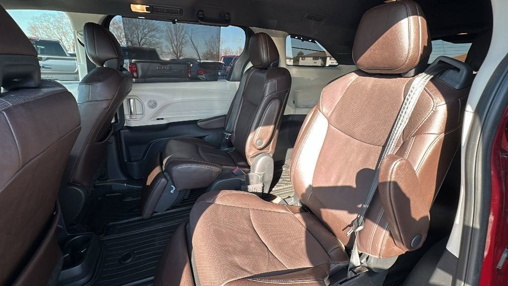 2021 Toyota Sienna Limited