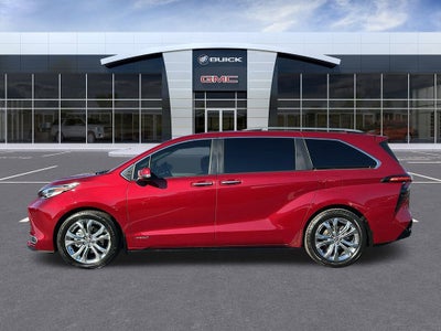 2021 Toyota Sienna Limited