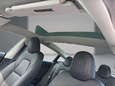 2023 Tesla Model 3 RWD