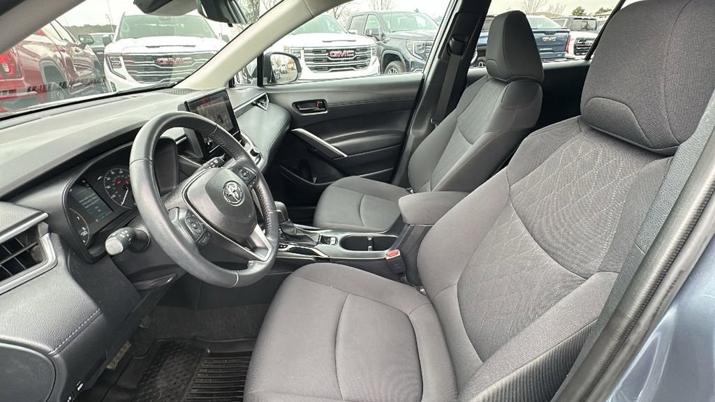 2024 Toyota Corolla Cross LE