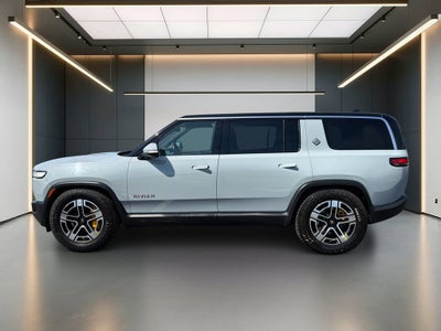 2023 Rivian R1S Adventure