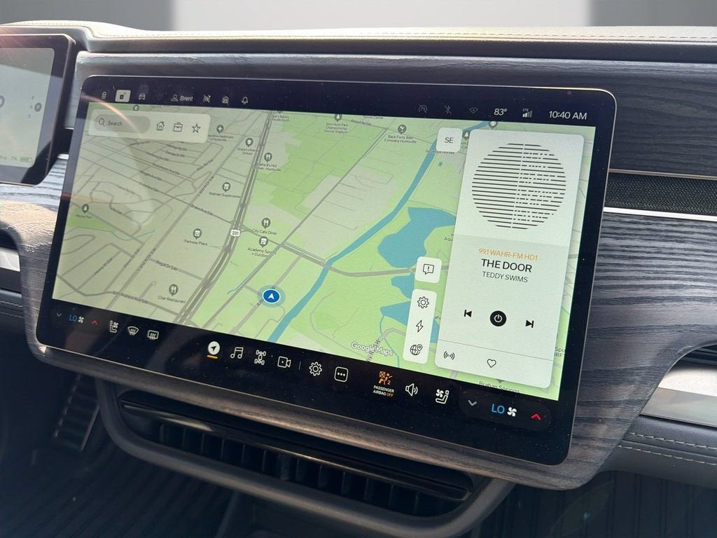 2023 Rivian R1S Adventure