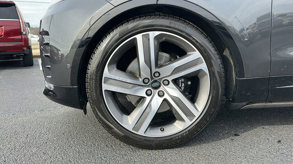 2024 Land Rover Discovery Metropolitan Edition