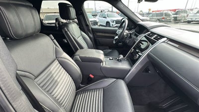 2024 Land Rover Discovery Metropolitan Edition