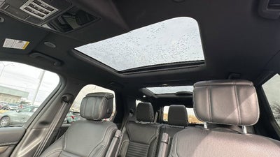 2024 Land Rover Discovery Metropolitan Edition