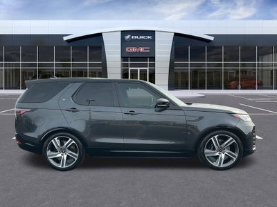 2024 Land Rover Discovery Metropolitan Edition