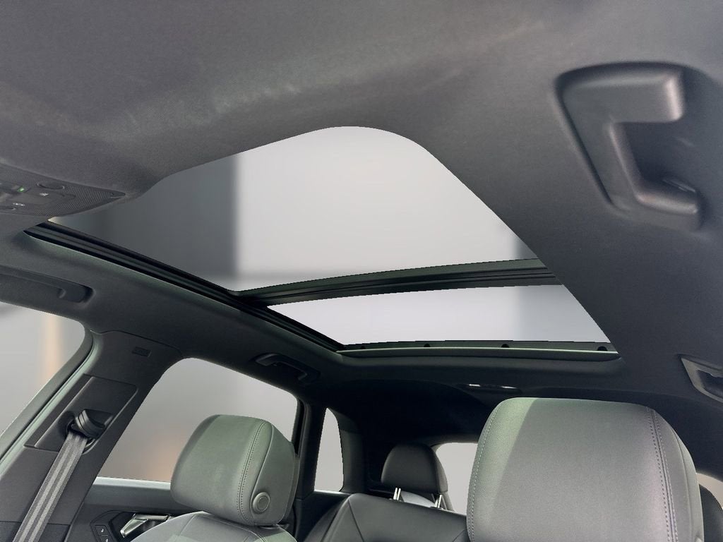 2024 Audi Q3 S line Premium