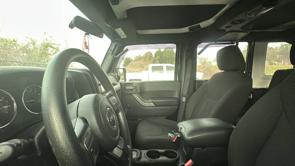 2017 Jeep Wrangler Unlimited Sport