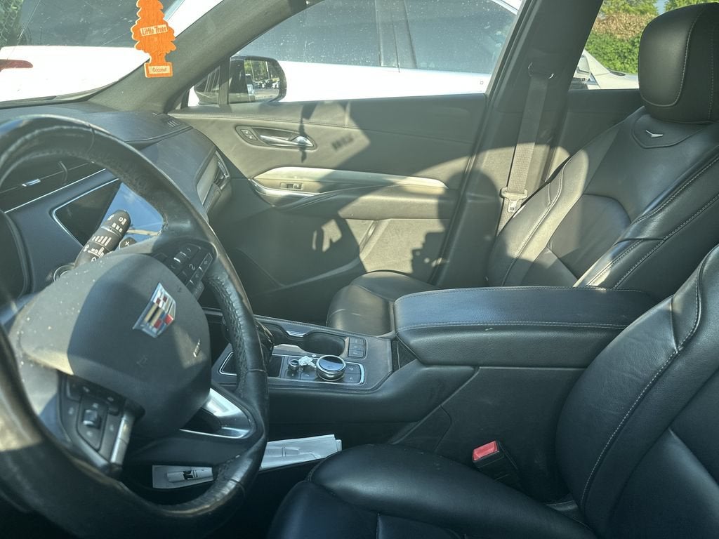2020 Cadillac XT4 FWD Premium Luxury
