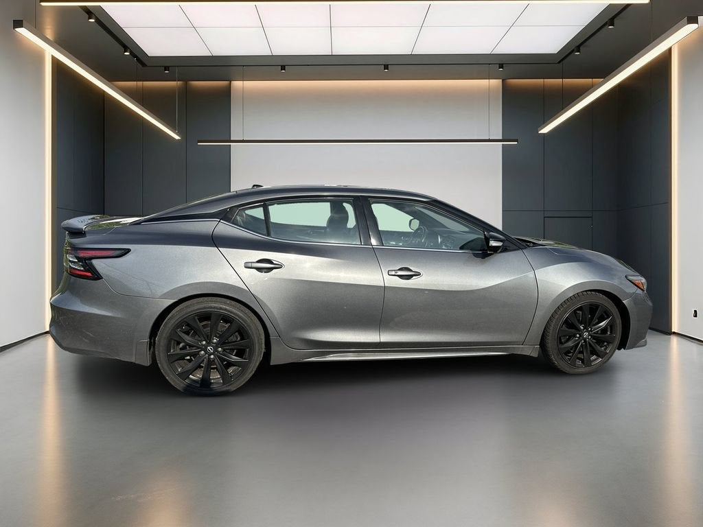 2023 Nissan Maxima SR