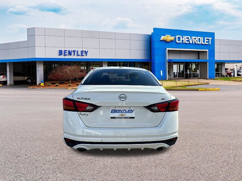 2024 Nissan Altima 2.5 SL