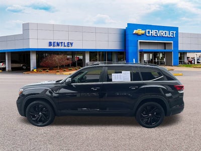 2022 Volkswagen Atlas 3.6L V6 SE w/Technology