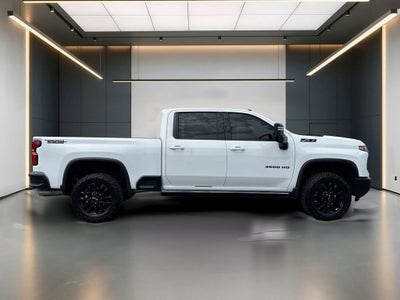 2025 Chevrolet Silverado 3500 HD LTZ