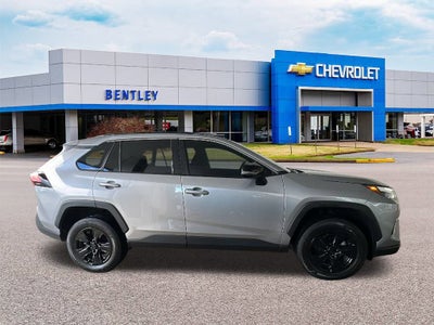 2023 Toyota RAV4 XLE