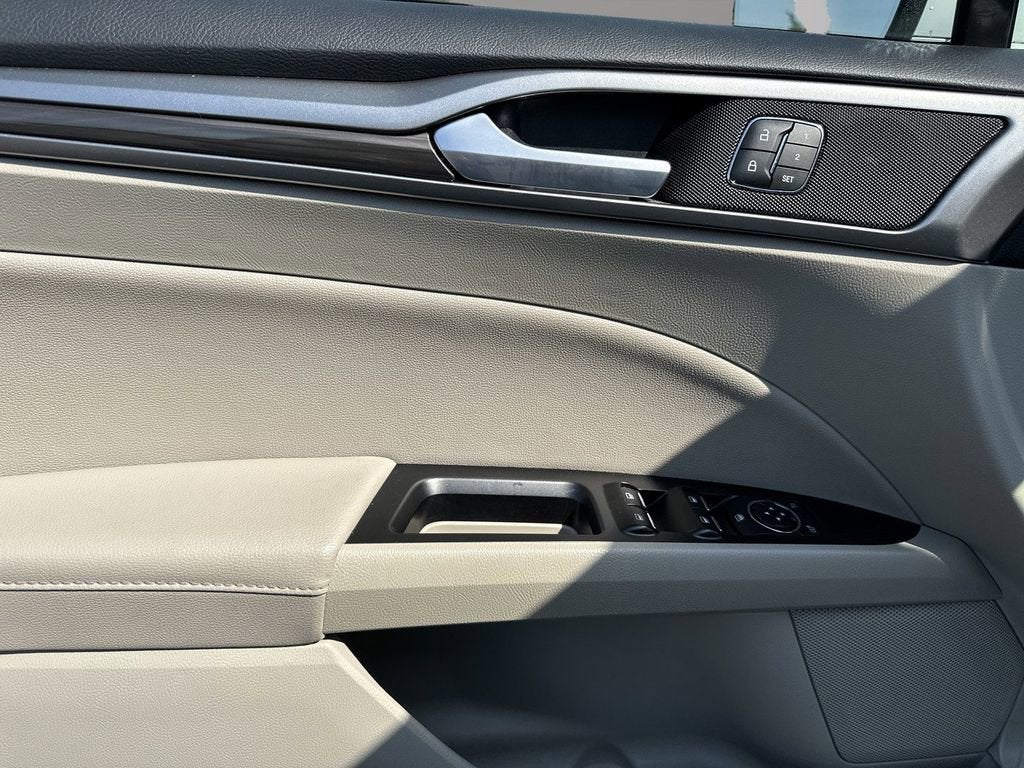 2019 Ford Fusion SEL