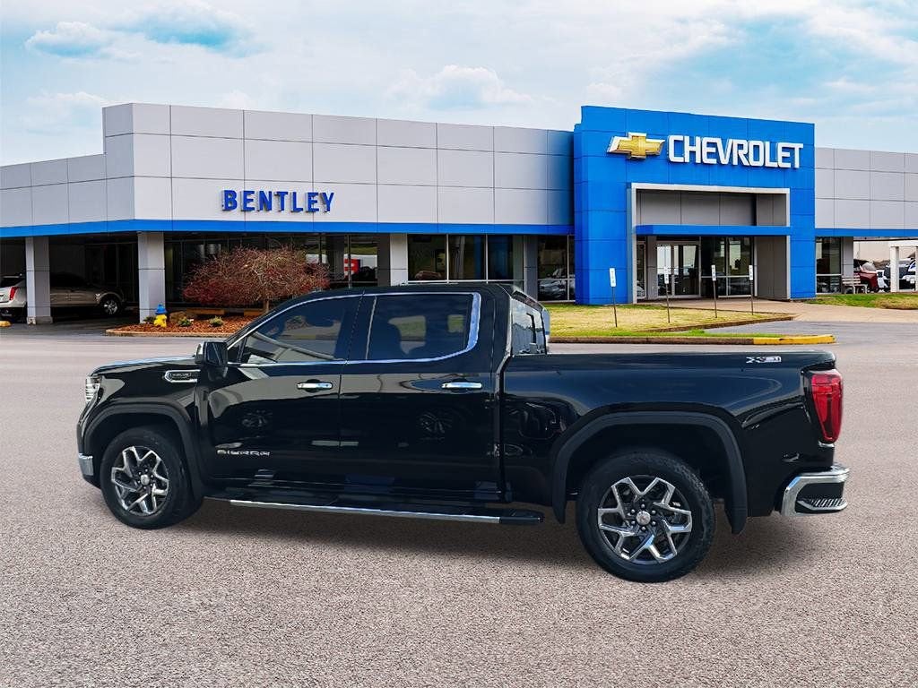 2023 GMC Sierra 1500 SLT