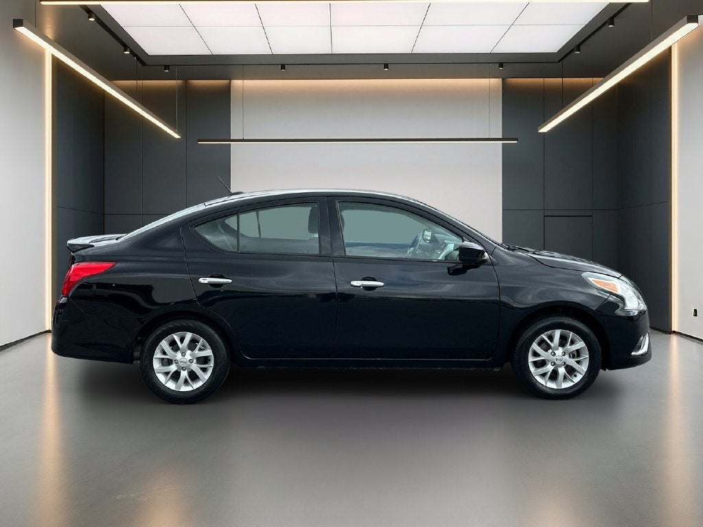 2018 Nissan Versa Sedan SV