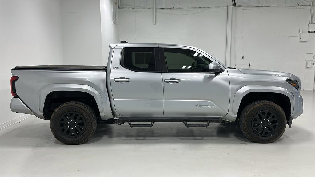 2024 Toyota Tacoma 4WD SR5