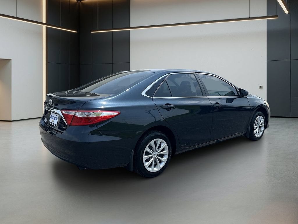 2016 Toyota Camry XLE