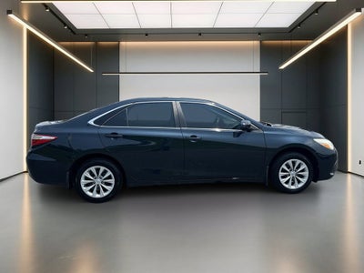 2016 Toyota Camry XLE