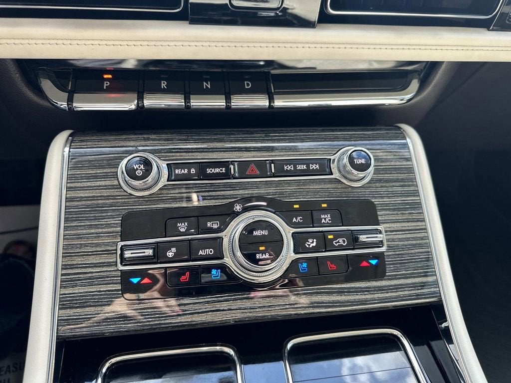 2021 Lincoln Aviator Black Label