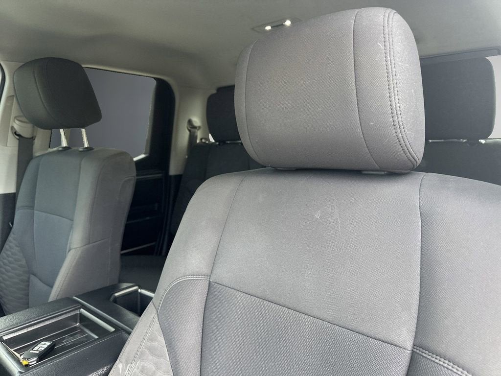 2022 Toyota Tundra 2WD SR5