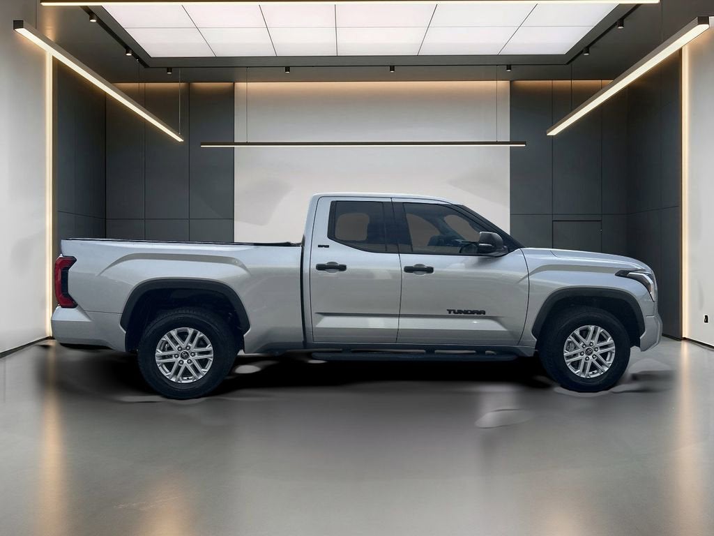 2022 Toyota Tundra 2WD SR5