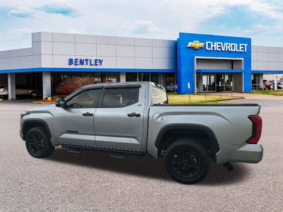 2024 Toyota Tundra 4WD SR5