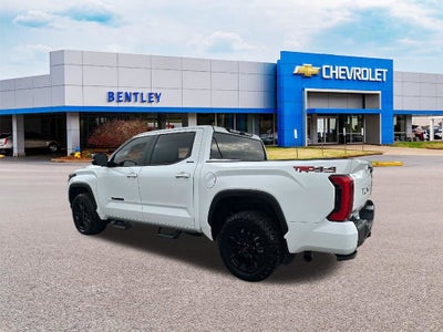 2025 Toyota Tundra 4WD SR5