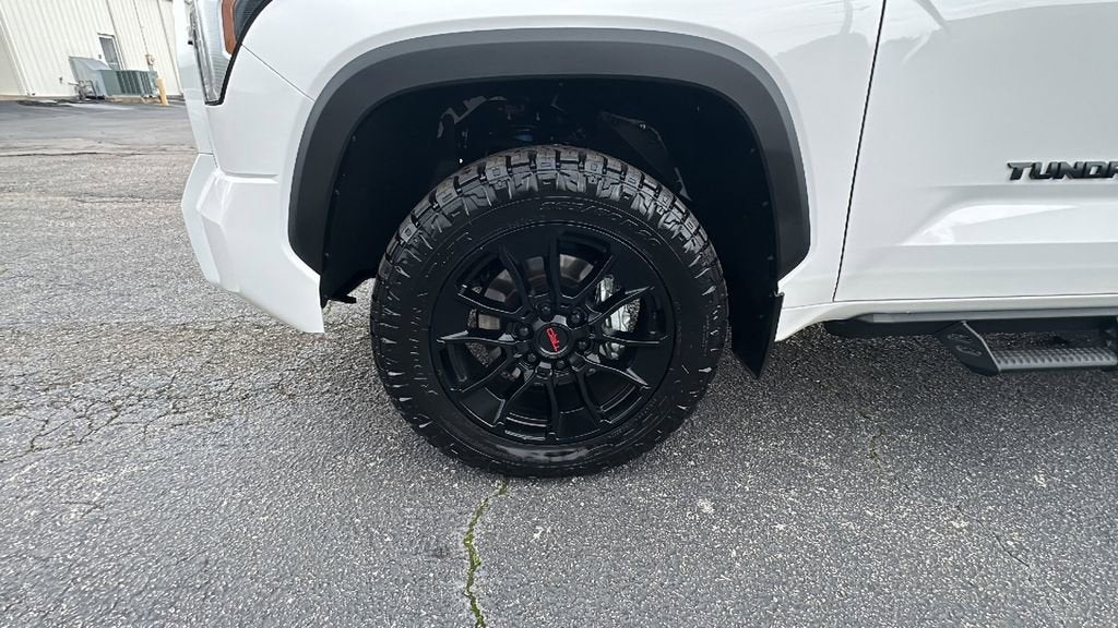 2025 Toyota Tundra 4WD SR5