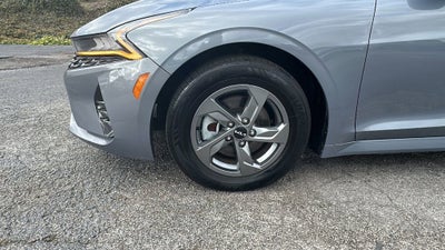 2023 Kia K5 LXS