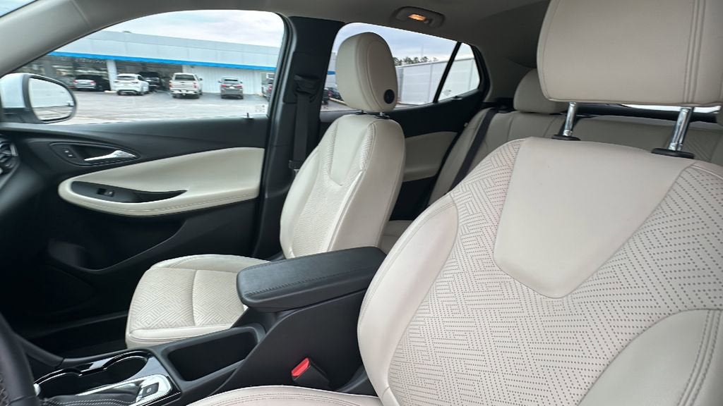 2022 Buick Encore GX Essence