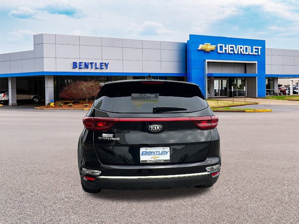 2022 Kia Sportage LX