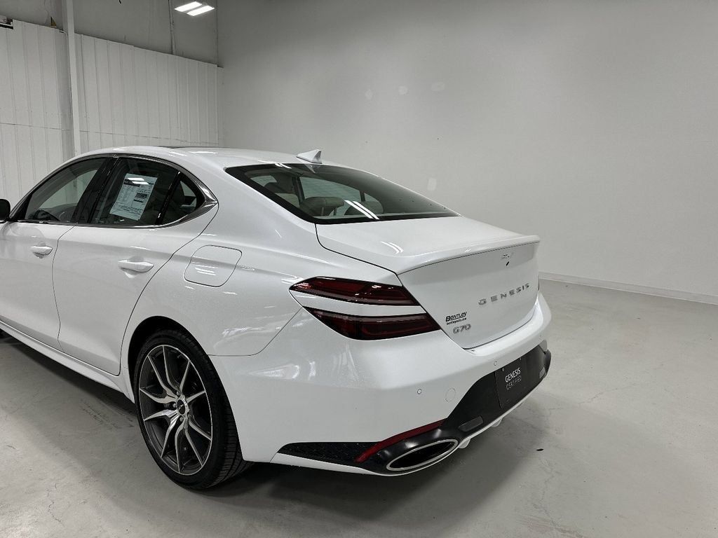 2026 Genesis G70 2.5T Prestige