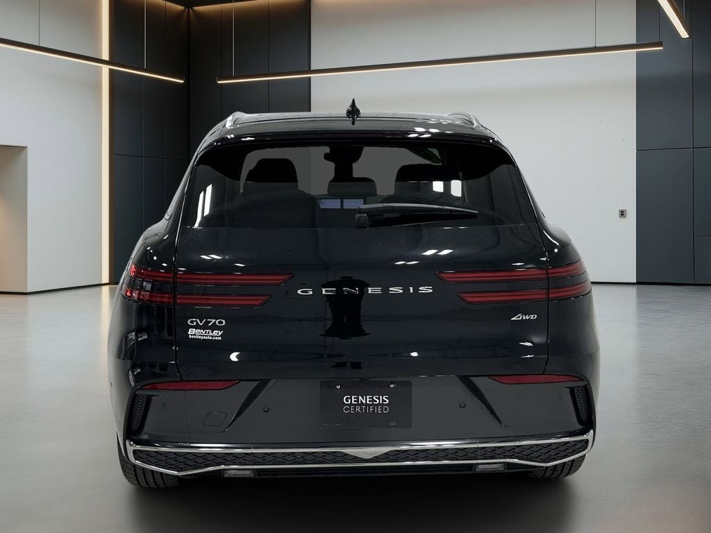 2026 Genesis GV70 2.5T Advanced