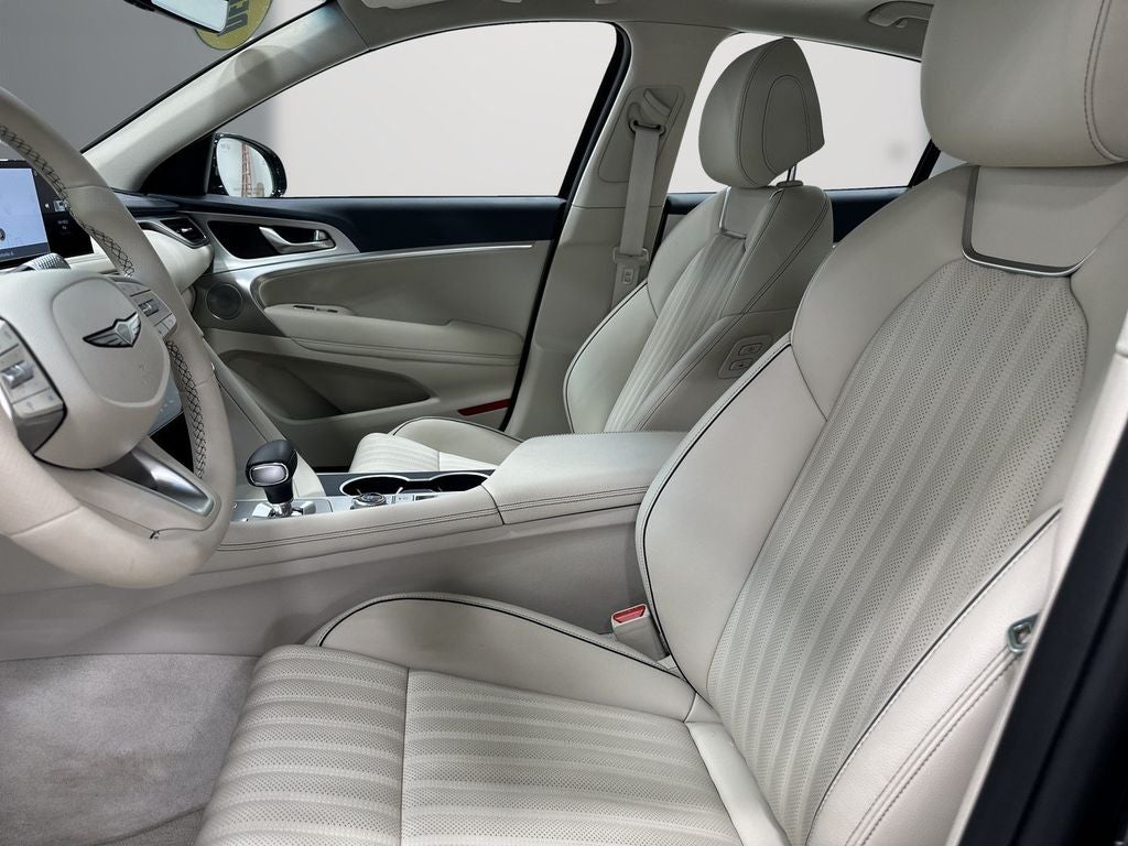 2026 Genesis G70 2.5T Prestige