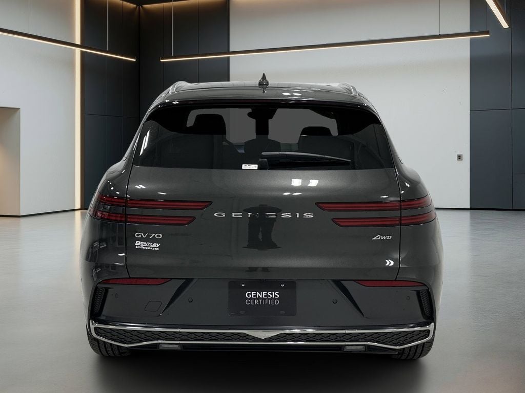 2026 Genesis GV70 2.5T Advanced