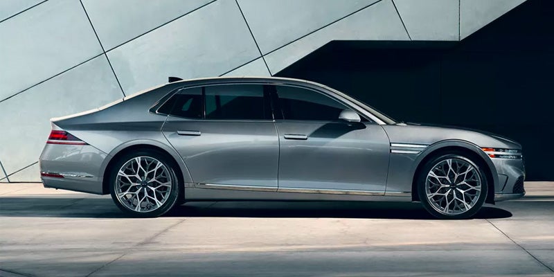 2024 Genesis G90 side profile