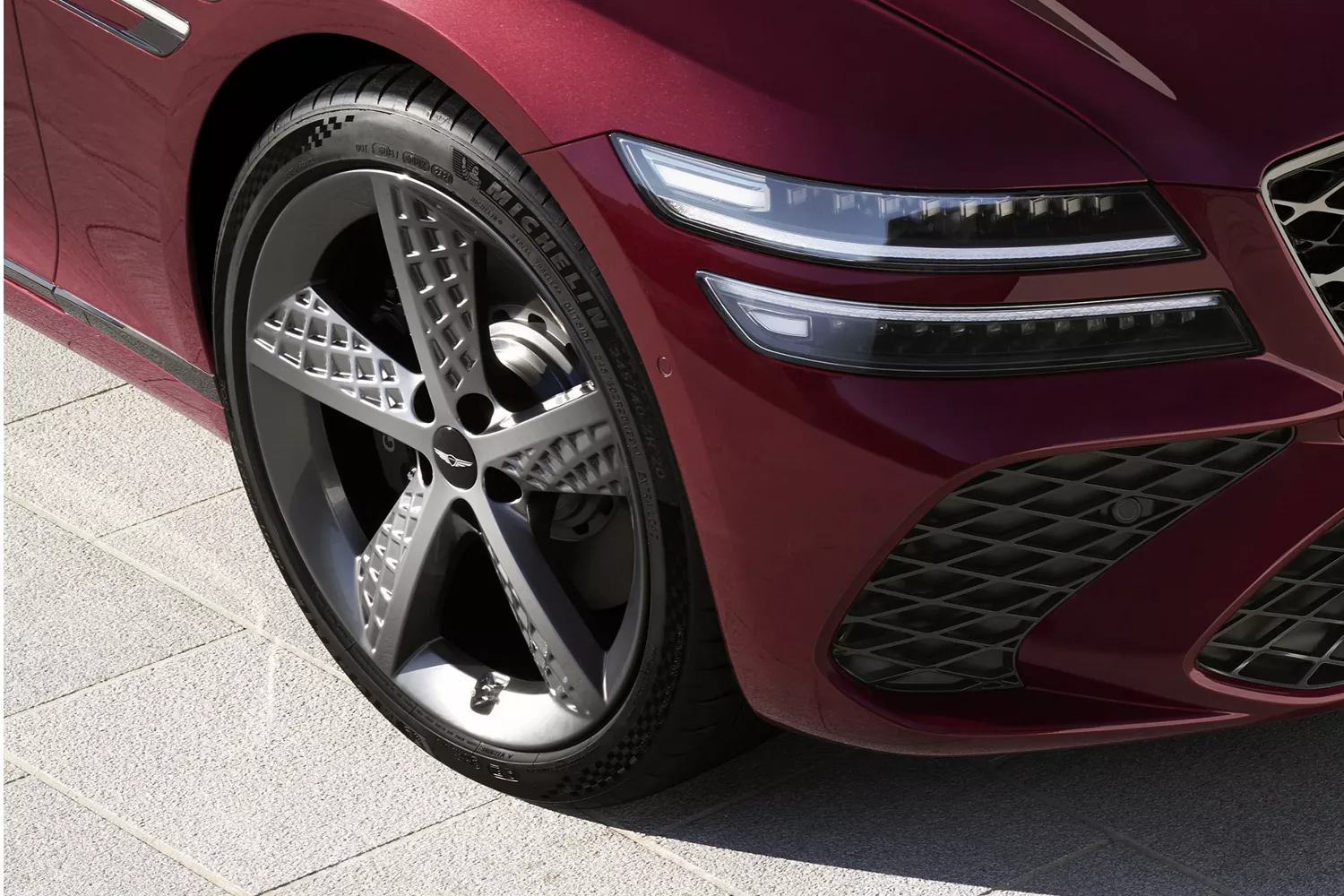 2026 Genesis G80 Front Side Panel