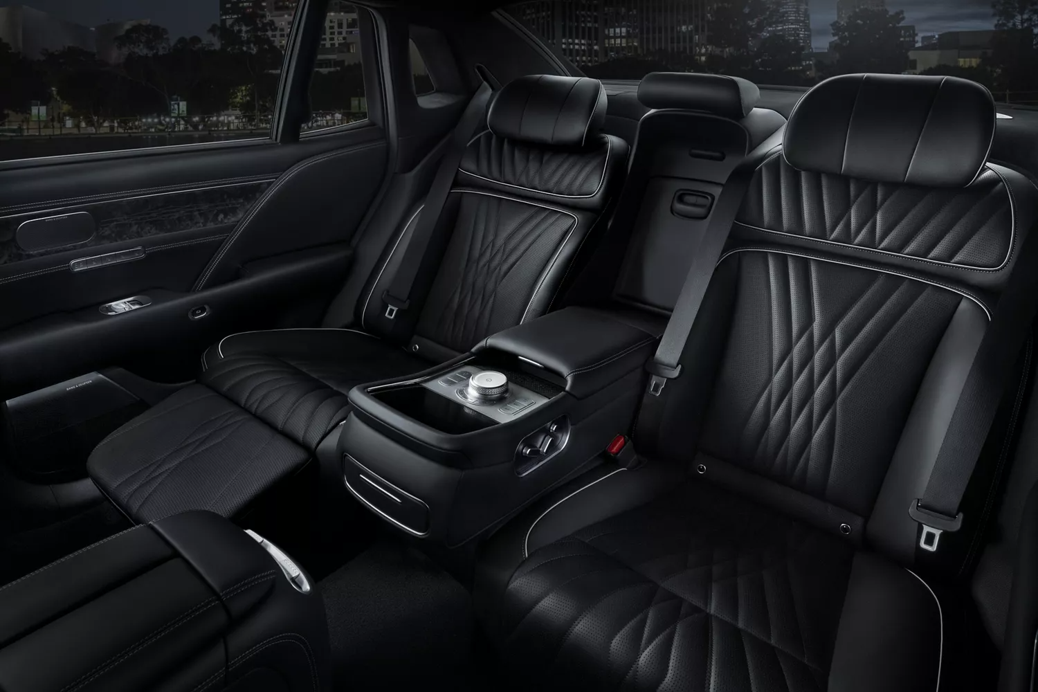 2026 Genesis G90 Massage Seats